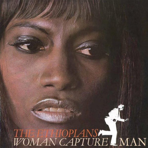 Woman Capture Man - Colorido